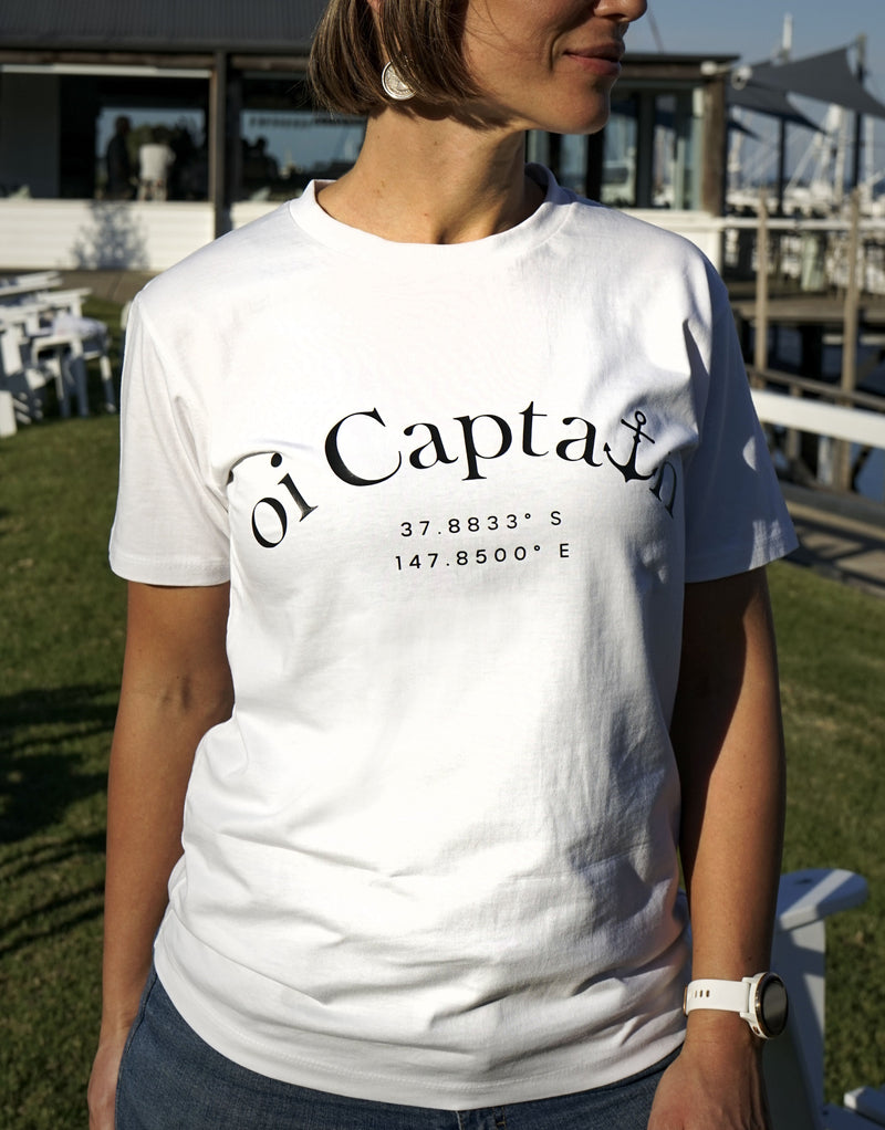 Give your basics a fashionable update with the La Bella Vita Crew Neck Tee.  Finished with 100% cotton preshrunk jersey knit, taped neck and shoulders, double needle sleeve and bottom hems. Quality vinyl heat pressed Oi Captain logo on front chest.